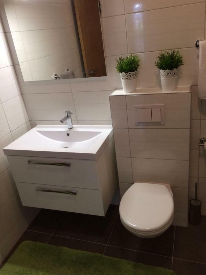 Apartments Silver Бол Экстерьер фото