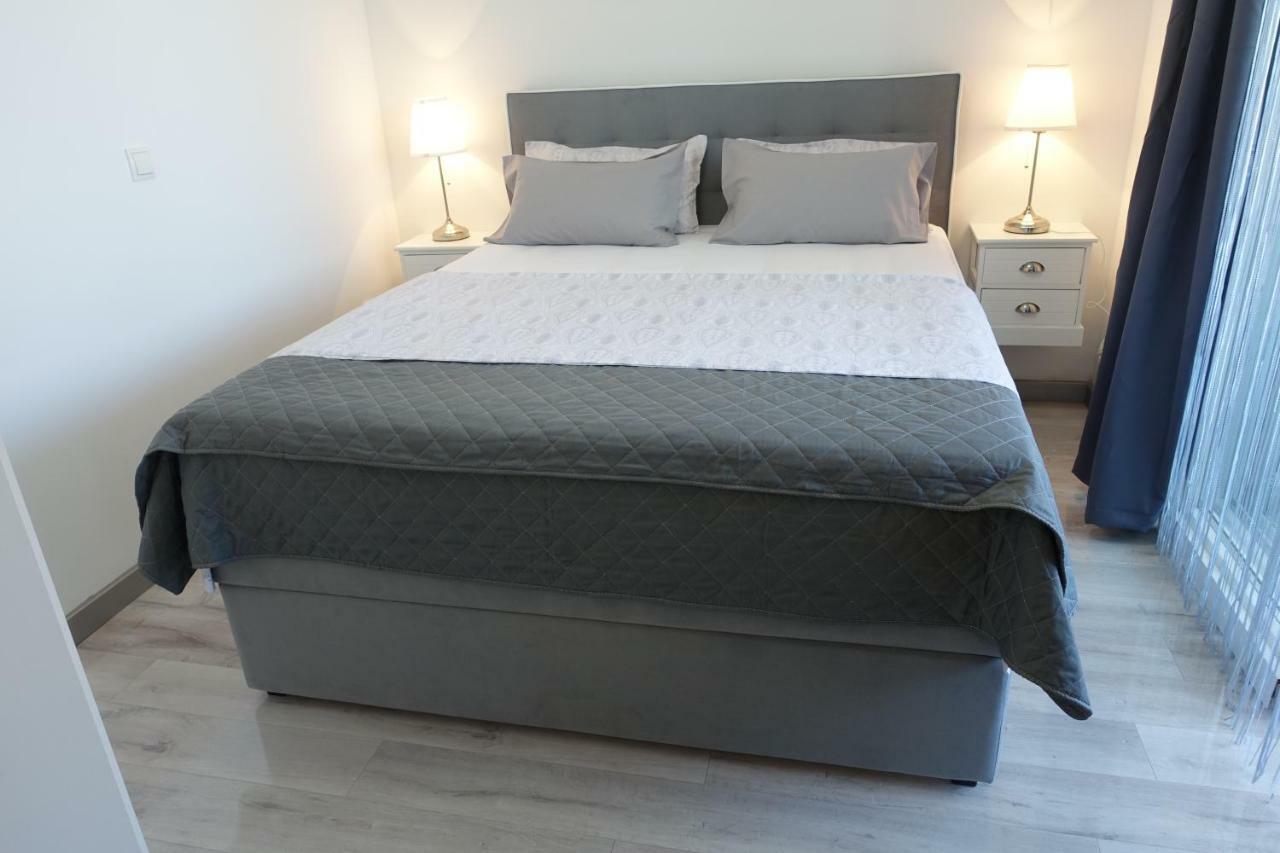 Apartments Silver Бол Экстерьер фото